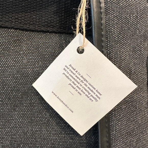 Brouk Excursion Backpack - Picture 4 of 10